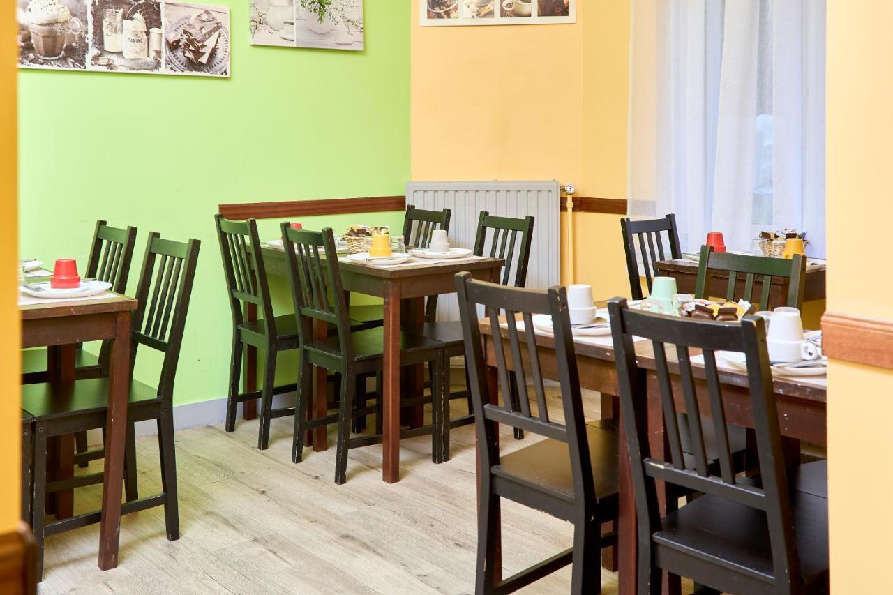 德比酒店 Woluwe-Saint-Lambert 外观 照片